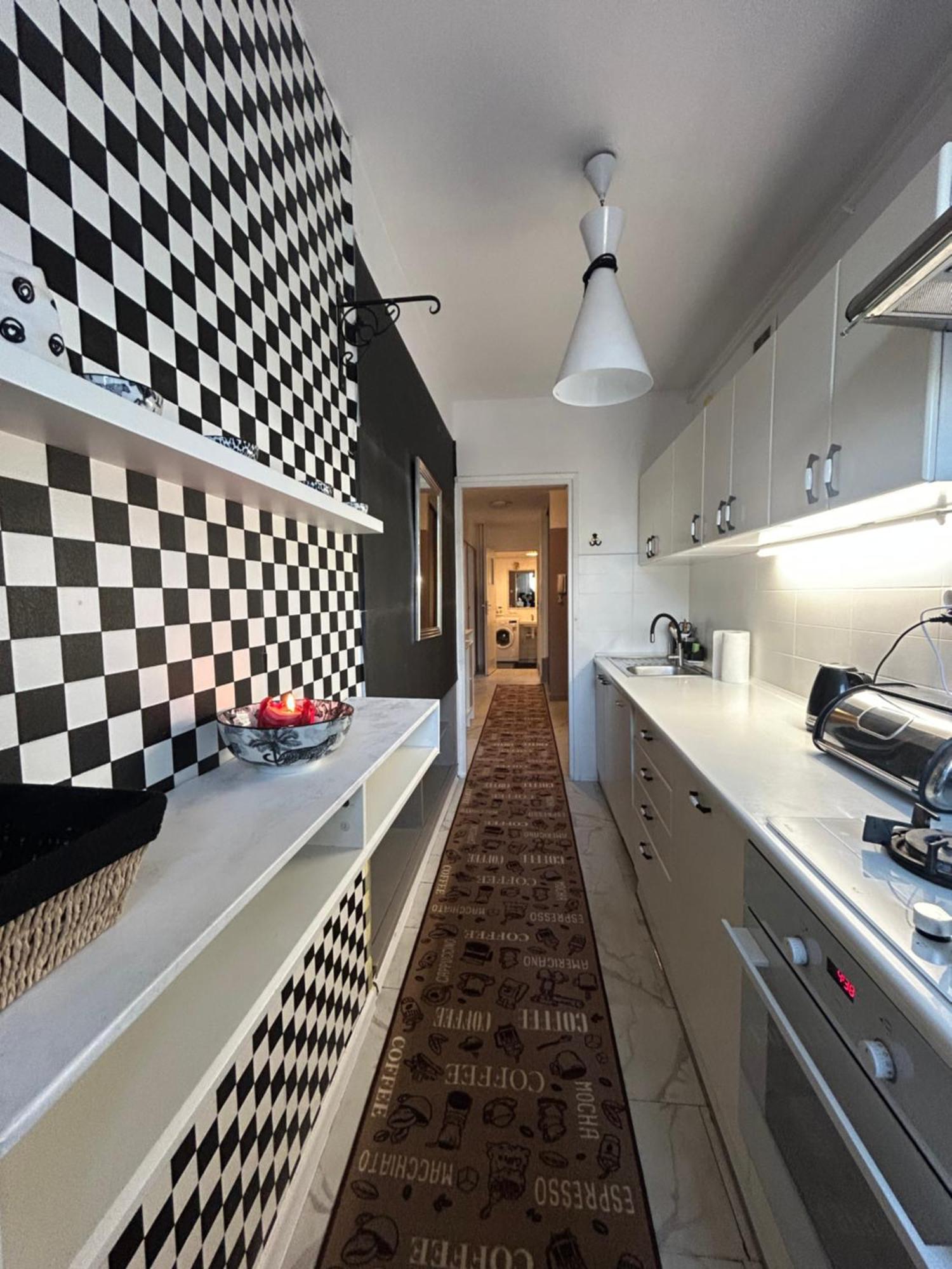 Perfect Location Two Bedrooms With Balkony Warschau Exterior foto